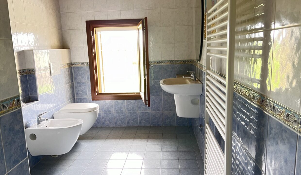 bagno 1 casa in campagna Torrile