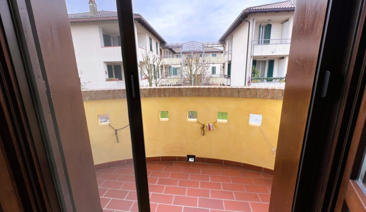 balcone porzione di bifamiliare Colorno